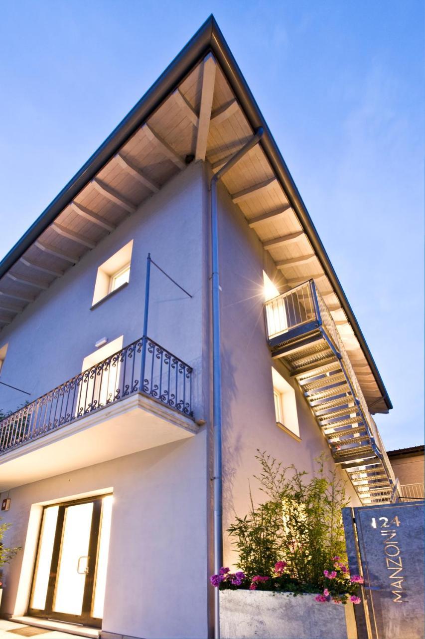 Manzoni 124 Bed&Relax Bed & Breakfast Esine Dış mekan fotoğraf
