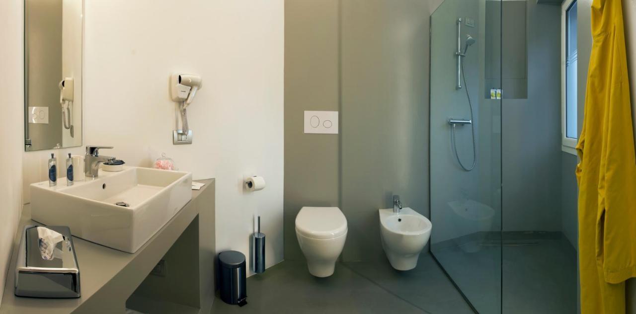 Manzoni 124 Bed&Relax Bed & Breakfast Esine Dış mekan fotoğraf